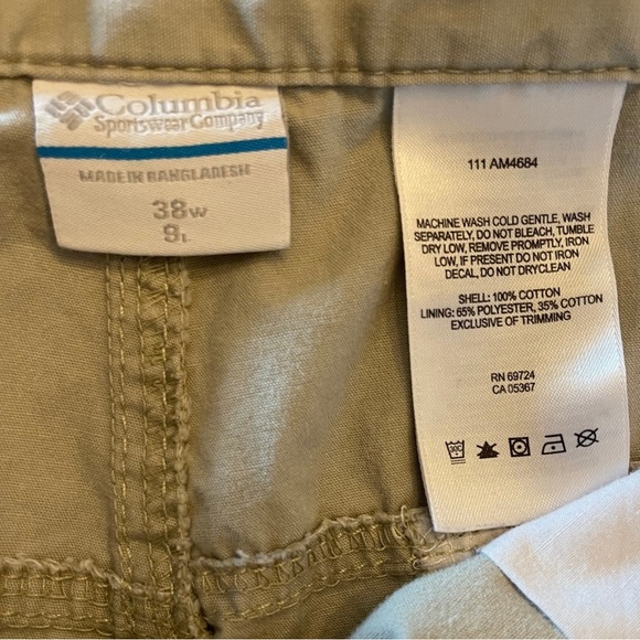 Men’s Columbia outdoor hiking camping gorpcore tan khaki shorts. Size 38 - Picture 4 of 4